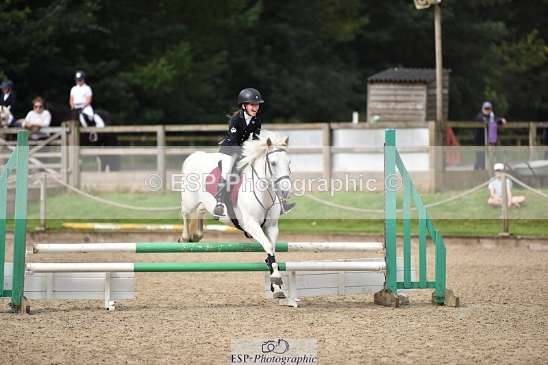 240802-100636-00711 - 70cm Round 1