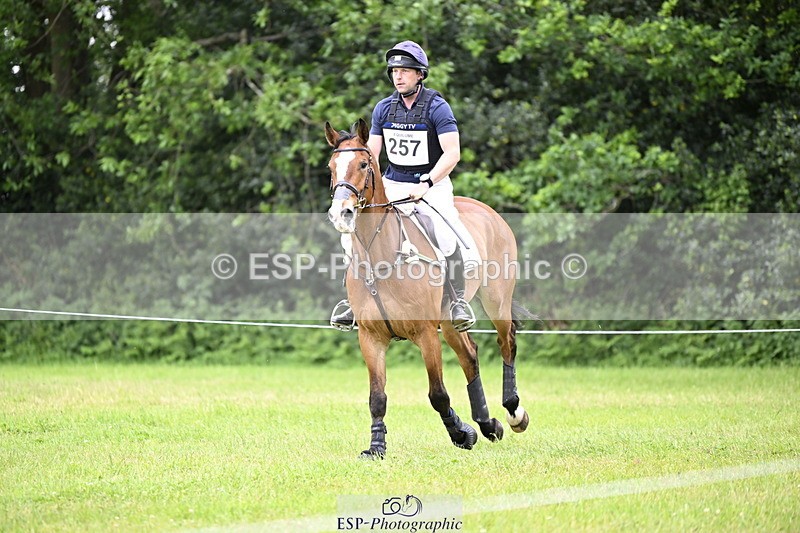 250524A-160449-14479 - C-257-Mark.Davidson-NO.LIMITS.DAMERLOO