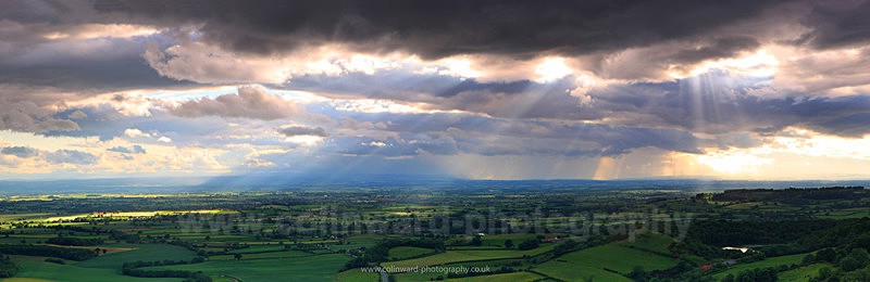 Crepuscular Rays over the North Yorkshire Moors     ref sb2 - Panoramic Landsapes