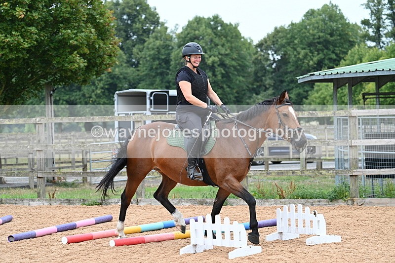 WJ7_8549 - Poles 11:00am