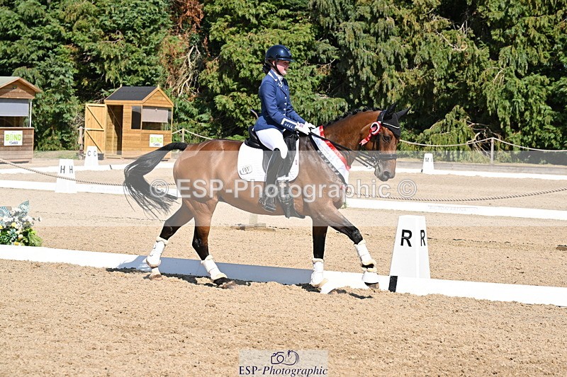 250810A-153255-08127 - Adv Medium SILVER Presentations