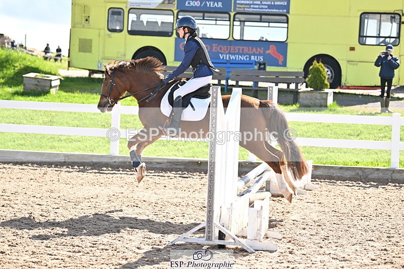 240504A-101704-00323 - Cls 12 & 13 Club & Schools 60cm