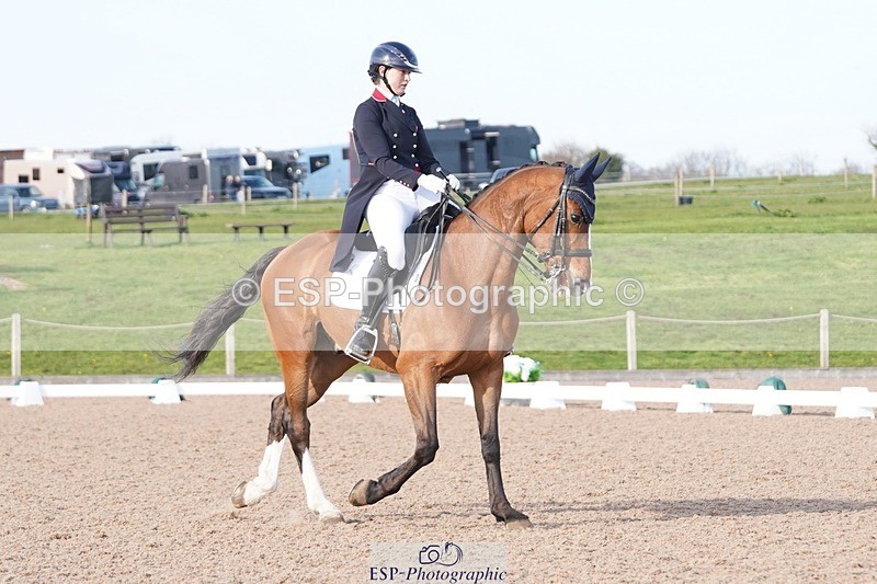 250404-172024-07928 - 147-Anna.Jesty-Grolschstar