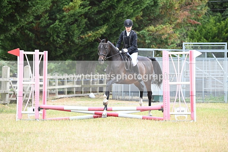 WJ6_9275 - Class 12 Minimus Jumping 45cm