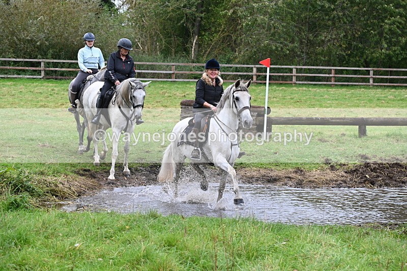 WJ6_6759 - Time at Photographer 13:06 to 13:23