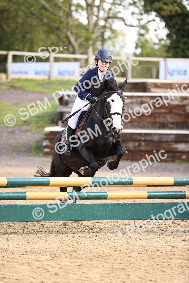 SBM_47958 - J9 - Junior Pony 70cm Championship