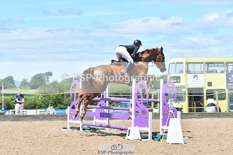 240609A-124235-05313 - Cls 18 Snr Newcomers and 1.10m Open