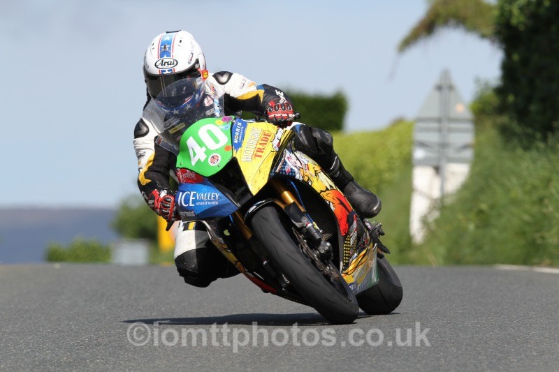Paul Shoesmith Kawasaki / Ice Valley by Motorsave Trade - Bikenation Lightweight TT