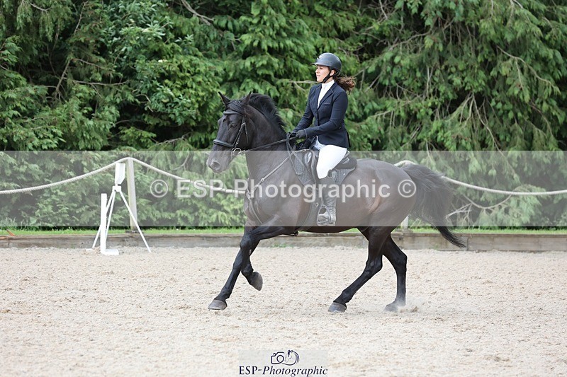 240615-125841-01459 - Cls 4 Snr Newcomers and 1.10m Open