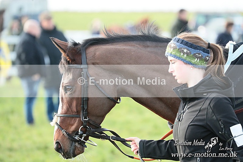 PtP 141225  1031 - New Forest Hounds PtP Larkhill 14/12/25