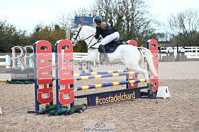 231118A-110128-01620 - Cls 5 Discovery & 90cm Open