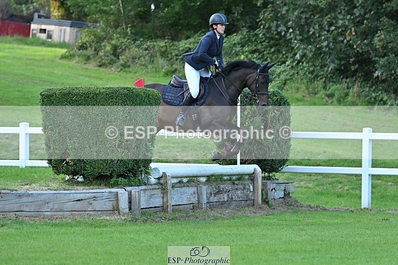 230909-185127-08148 - Cls 14 Snr 1m Derby