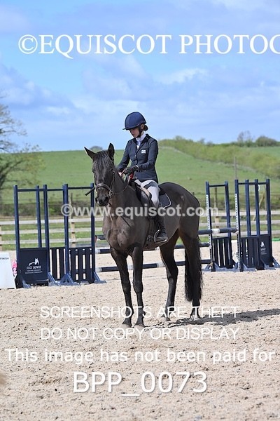 BPP_0073 - CLASS 19 SUN Senior British Novice/ 90cm Open