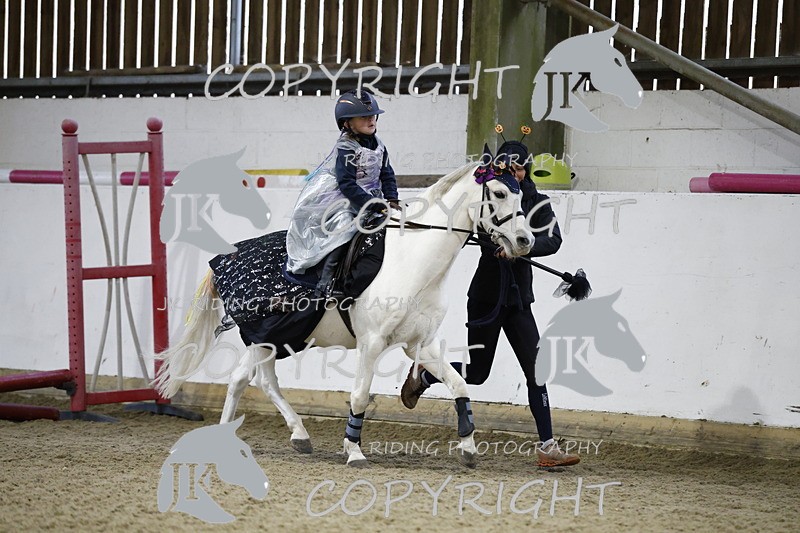 _T0A0671 - Class 1 Cross poles