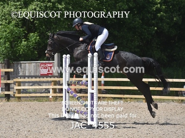 JAC_4555 - CLASS 6 Senior Newcomers/ 1.10m Open