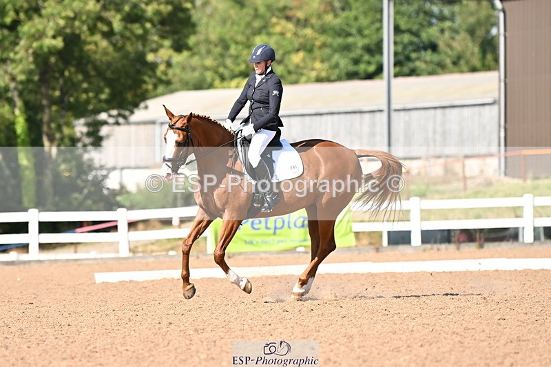 240816A-162318-06164 - 241-Caroline.Toman-D-Pandora.Ramall