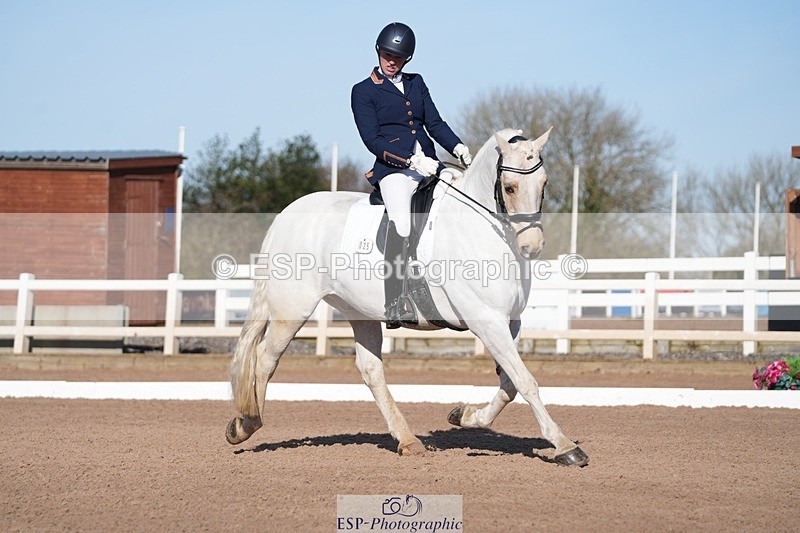 260214-113608-03693 - 025-Louisa.Julie.Brend