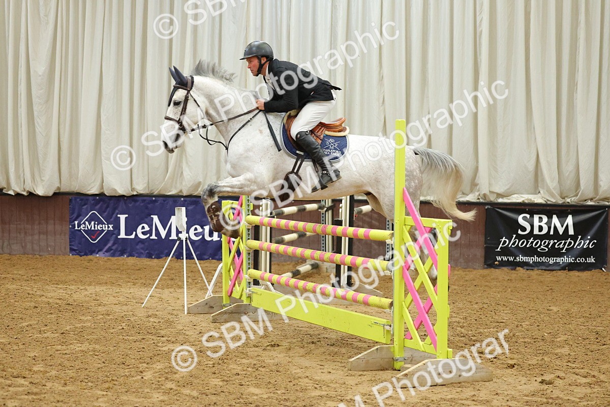 SBM_001124 - Class 4 - Senior Newcomer - 1.10m