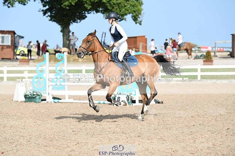 250725-165600-04045 - Cls 10 1.05m Amateur Quali