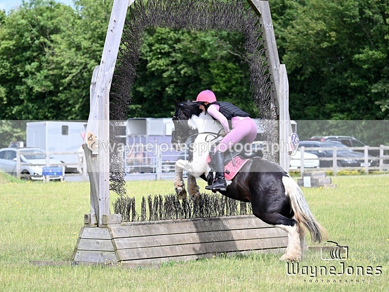 WJ7_9407 - Kellie Jade Ellie XC training with Kelly Harris 28-06-26