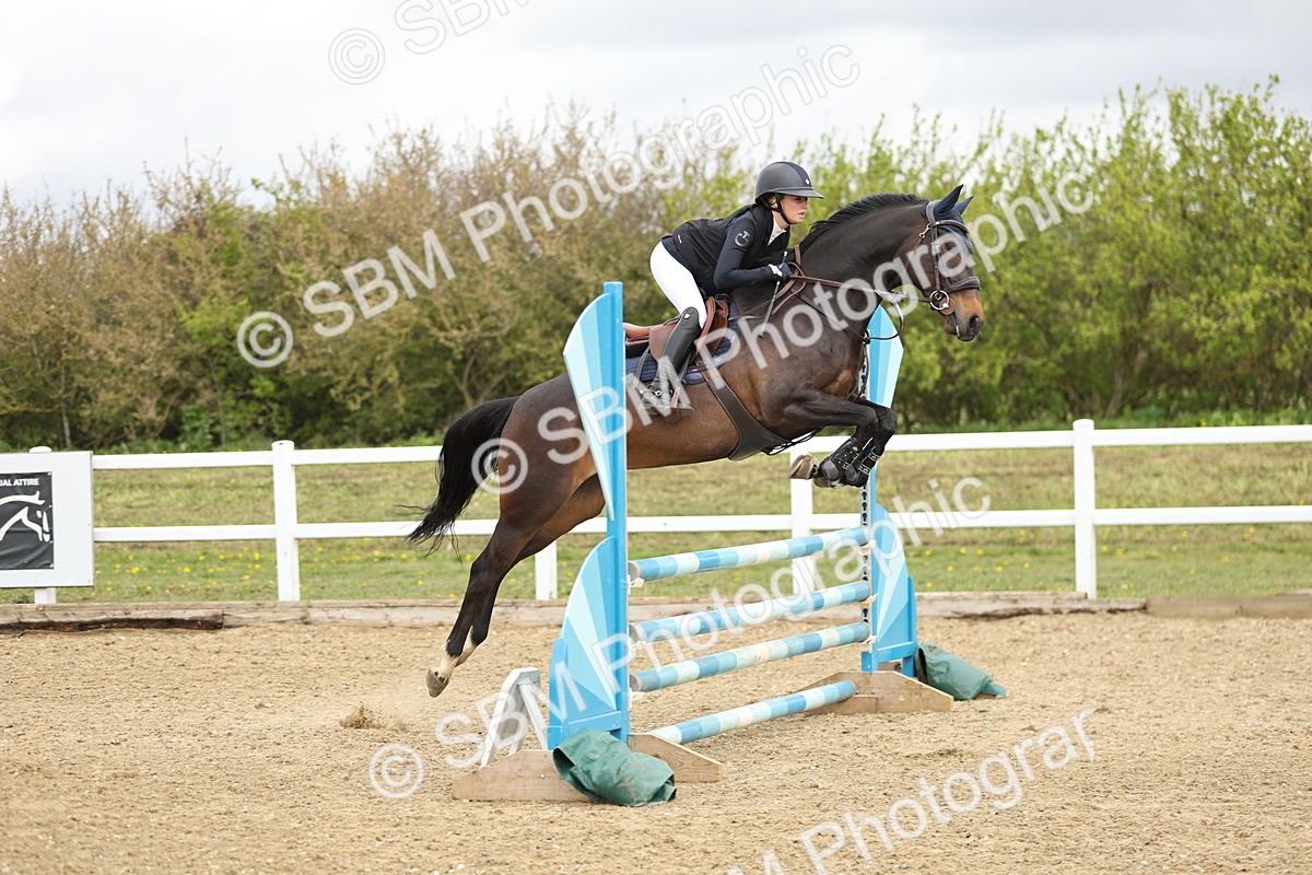 SBM_000246 - Class 2 - Senior British Novice - 90cm