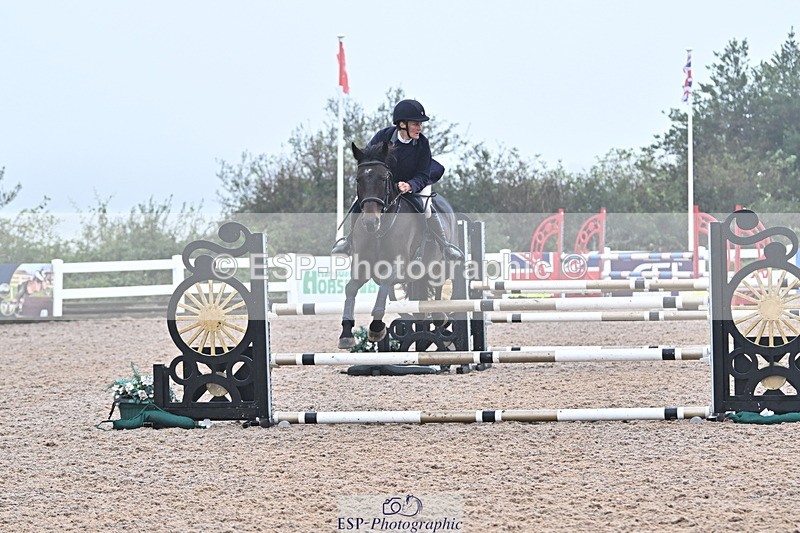 241006A-104255-06239 - Cls 24 95cm Nat Am Quals