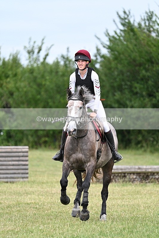 WJ7_5277 - 60cm XC Time 10:17 to 10:49