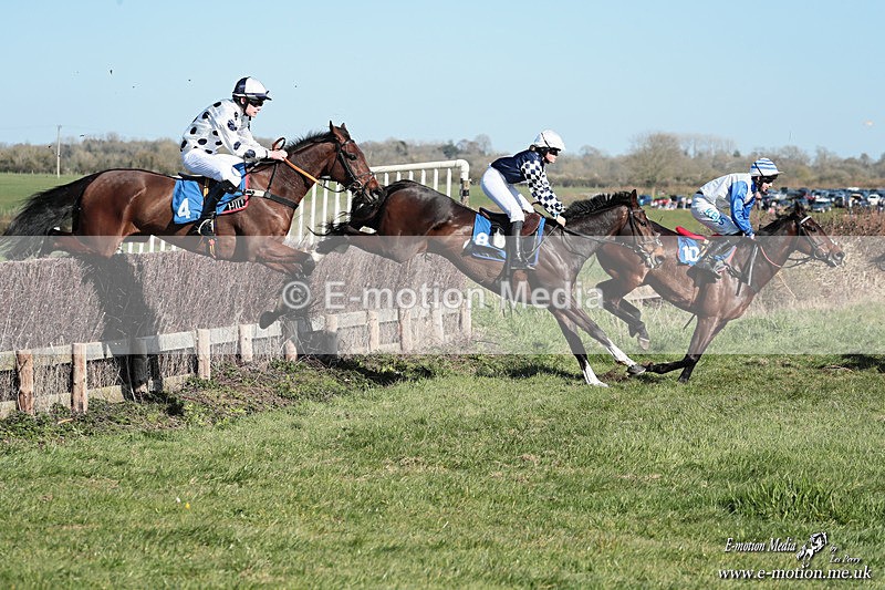 PtP 210326 426 - VWH Cirencester Races 21/03/26