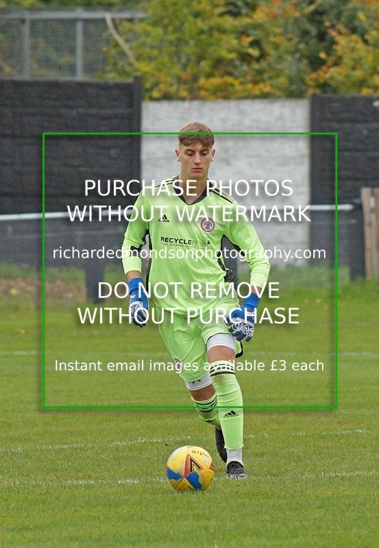 DSC03409 - Morecambe U18 v Accrington (23/10/21)