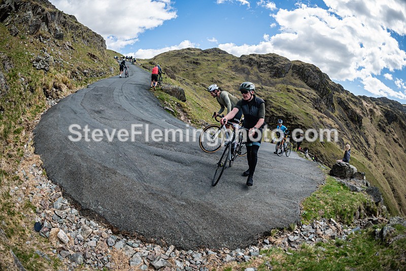 140947 - Hardknott Hairpin 14.00 - 15.00