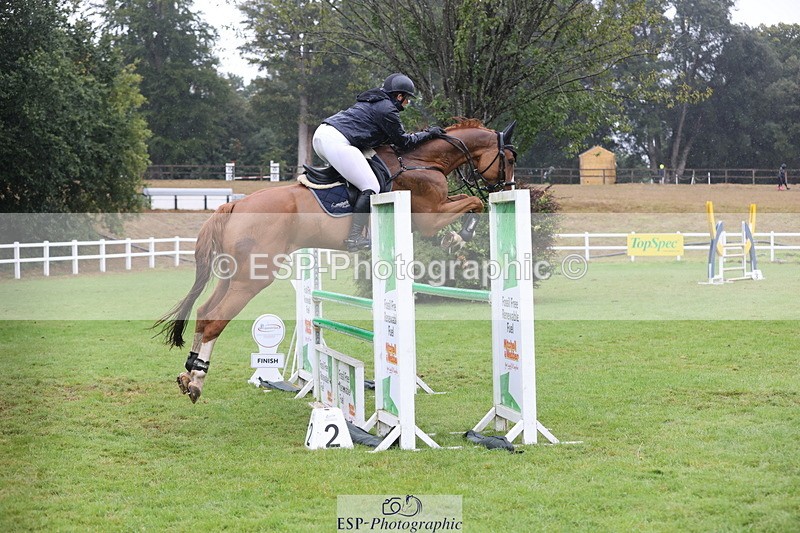 250830A-142157-06961 - Cls 16 Snr Newcomers and 1.10m Open