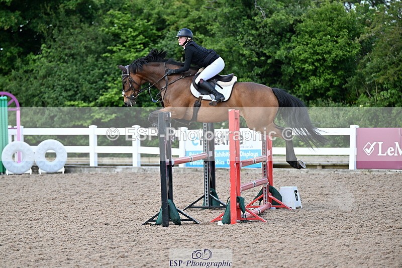 240605A-102437-00054 - Cls 1 British Novice and 90cm Open