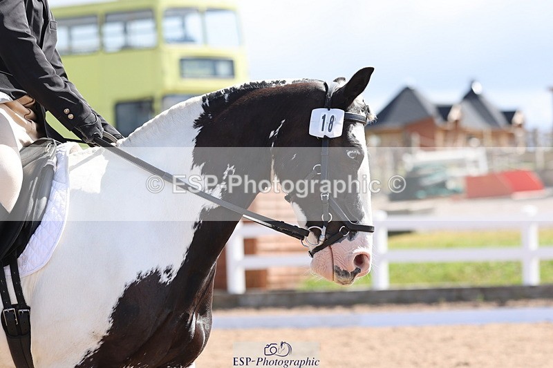 240706A-100803-00552 - Cls 1B Jnr Intro C