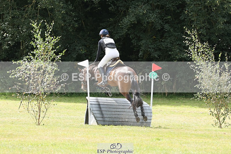 240825X-115244-32357 - 70cm XC 11.00 to 12.00