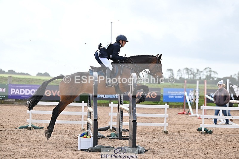 250831-123708-08342 - H-380-Vicky.Stacey