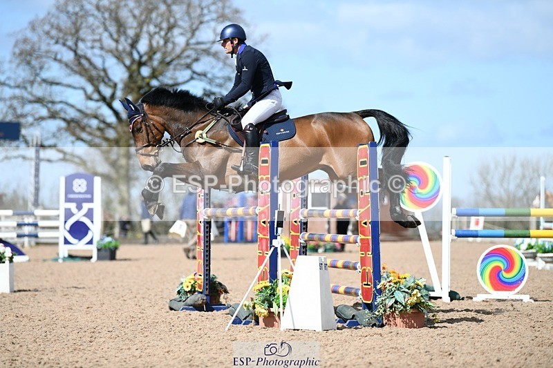 250328-115044-00892 - Cls 2 Snr Newcomers