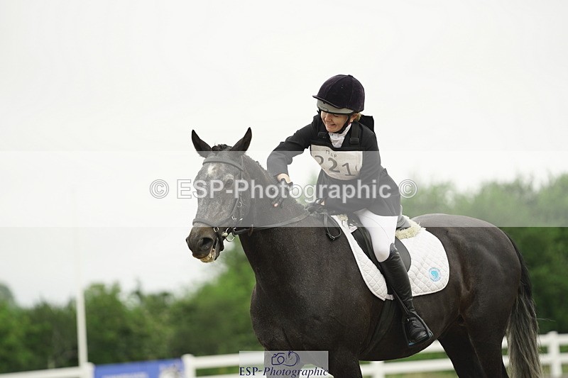 230708A-094540-00213 - Intro C