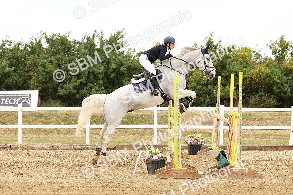 SBM_016763 - Class 20 - Senior Newcomers - 1.10m