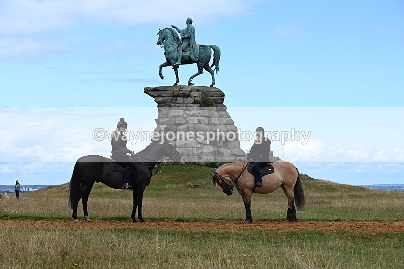 DSC_8557 - Time at Statue 13:52 to 14:33
