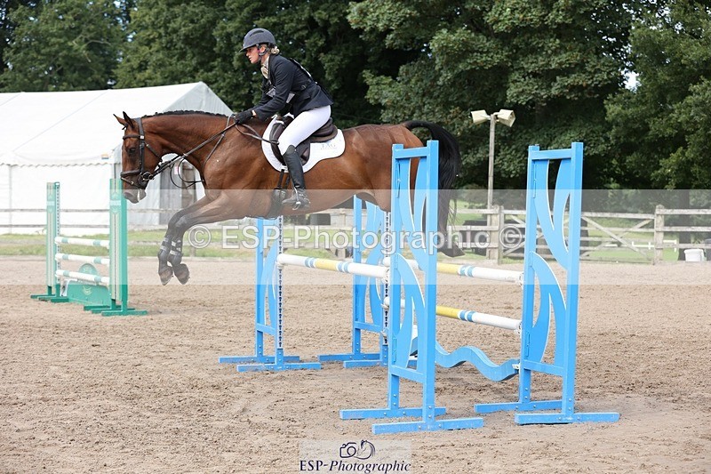 240803-151458-08744 - 262-Taggy_Forester-Bennett-THE_MUSIC_MAKER