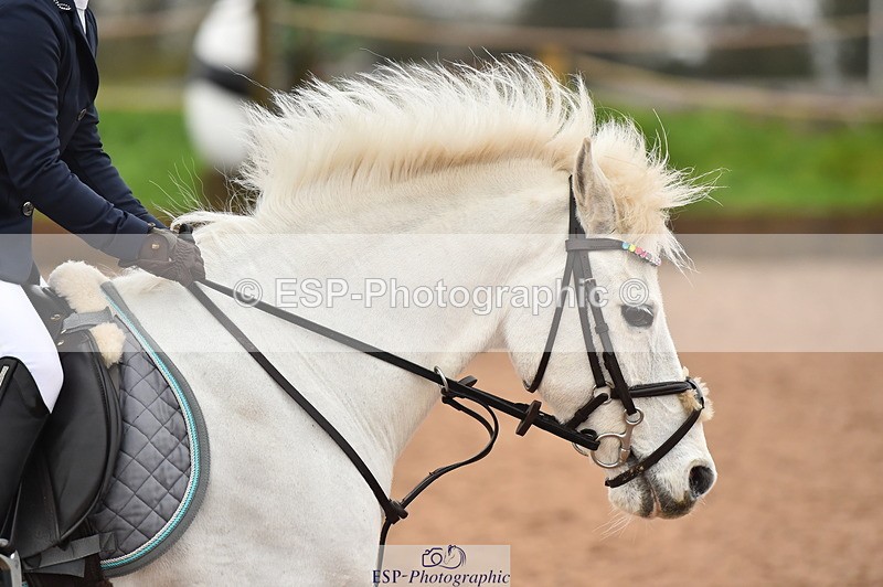 231118A-091226-00744 - Cls 16+17 Club and Schools 60cm