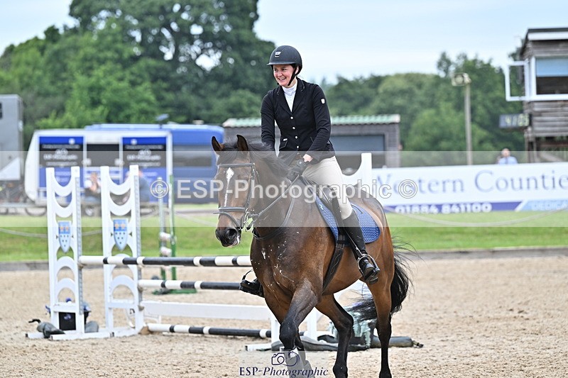 250613A-134254-01676 - Cls 12 95cm Amateur Quali