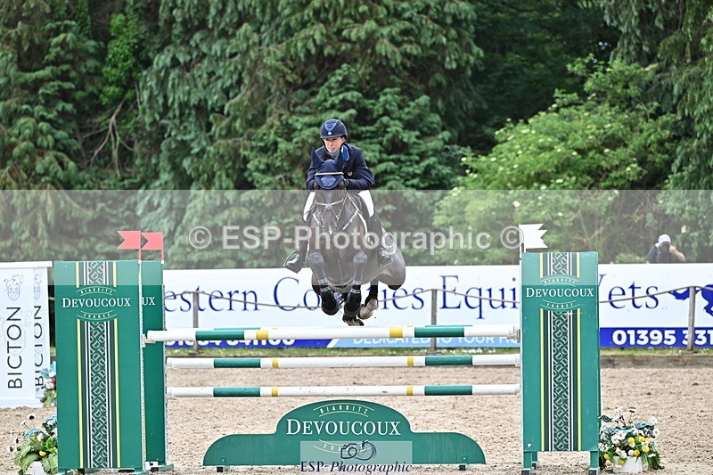 250524A-132717-11577 - D-452-Tiana.Coudray-COEUR.DE.L.ESPRIT.Z