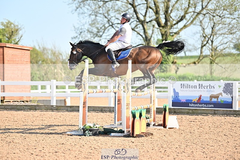 240509A-173240-03398 - Cls 6 1.10m National Am Quali and Open