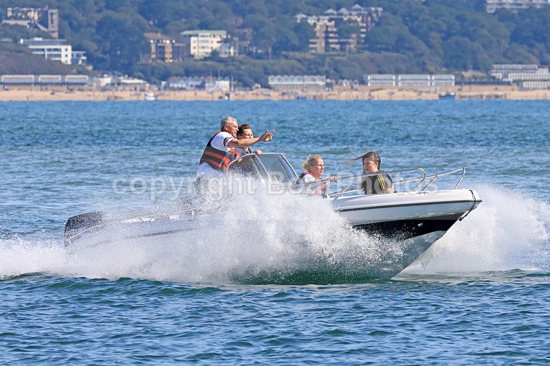170813 UNIDENTIFIED 1Y3A2830 - Speedboats