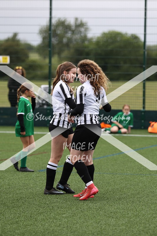 1DX31420 - Sat 6th U12 Girls