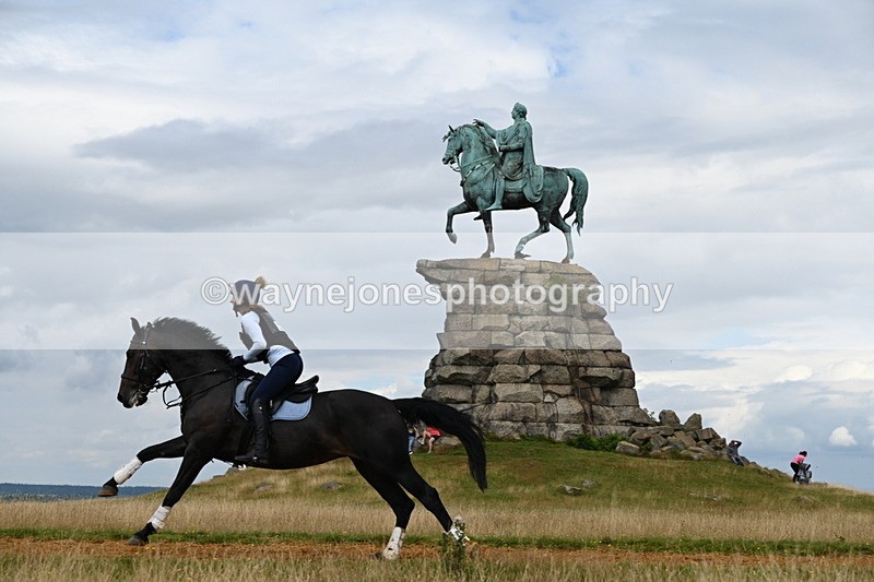 DSC_7723 - Time at Statue 13:16 to 13:52