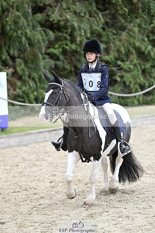 250820A-123427-06501 - Round 1, Start to 1.30pm Break