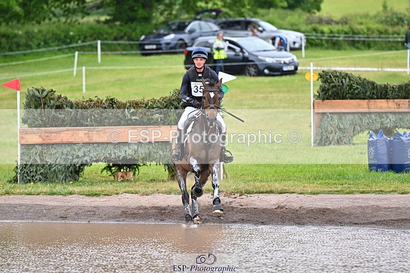 250524A-121405-10128 - B-359-Tom.Jackson-BROOKFIELD.WILLIAM