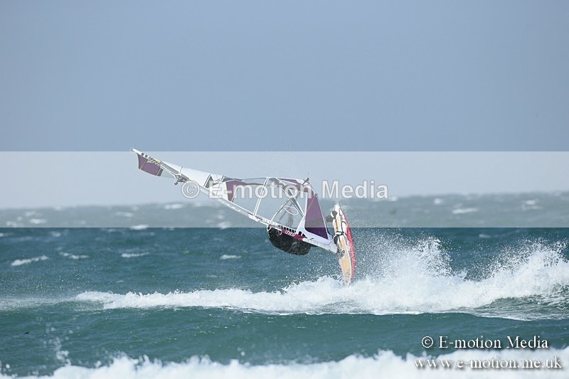 WS 020413-67 - Windsurfing